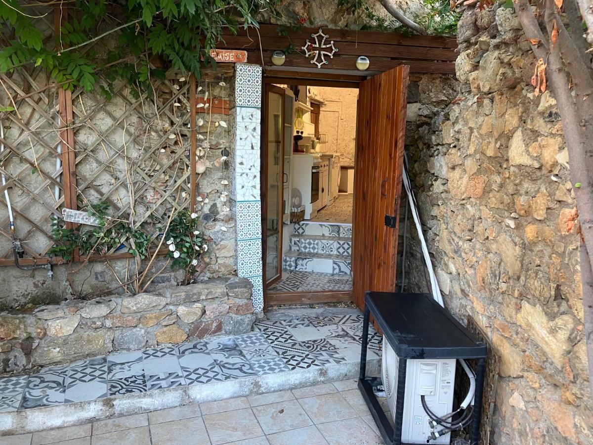 Gite Studio Les Maisons De Gaia Tuchan Zewnętrze zdjęcie